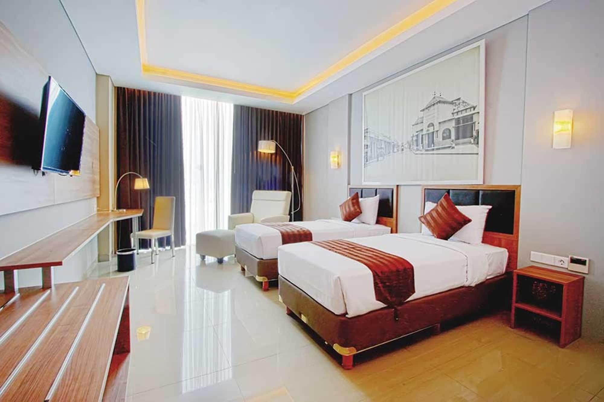 Pasar Baru Square Hotel בנדונג מראה חיצוני תמונה