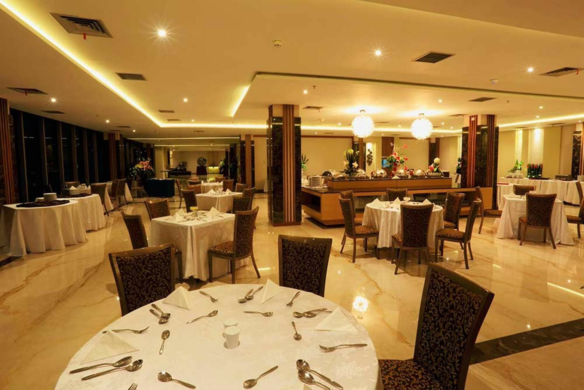 Pasar Baru Square Hotel בנדונג מראה חיצוני תמונה