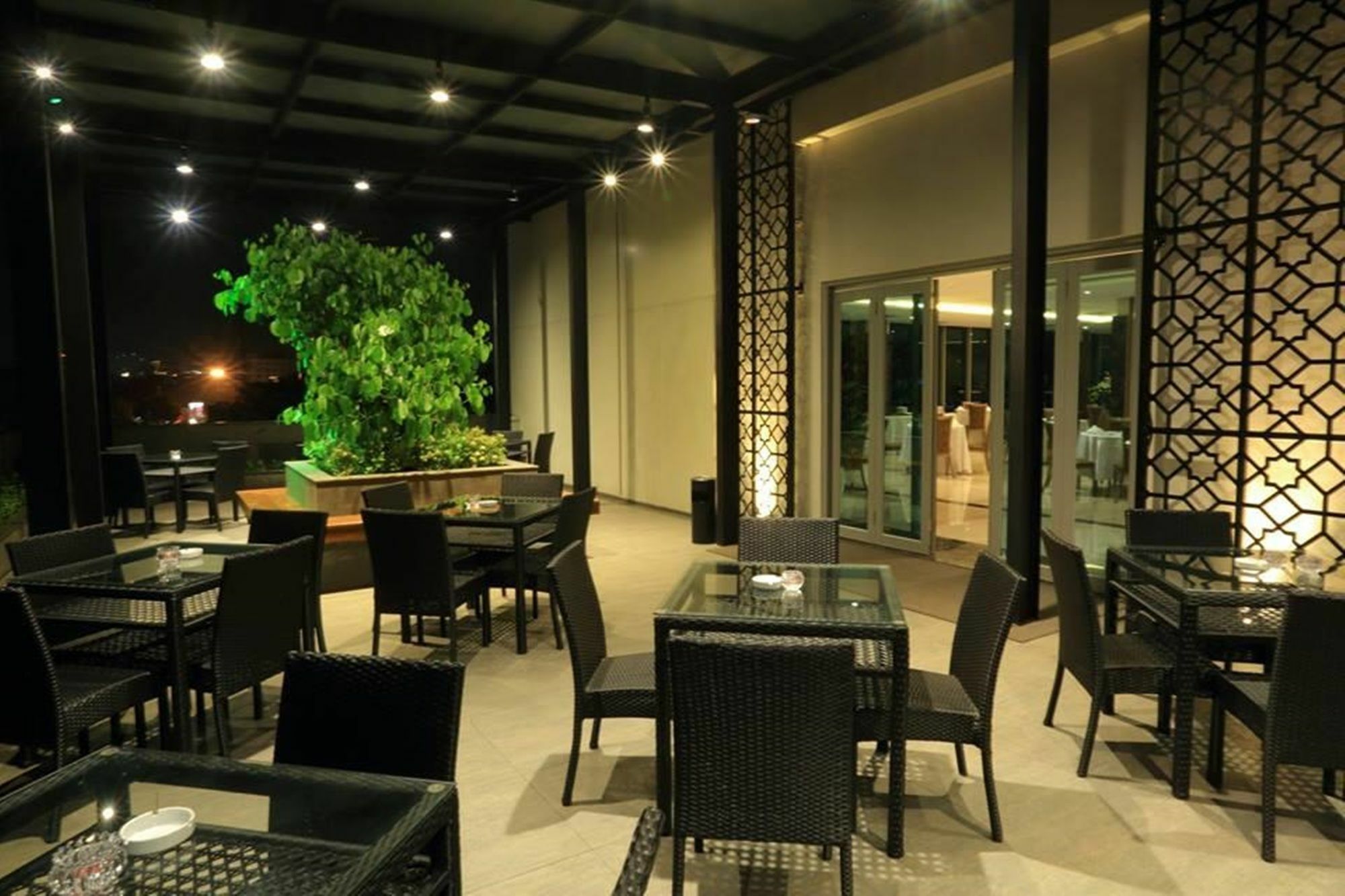 Pasar Baru Square Hotel בנדונג מראה חיצוני תמונה